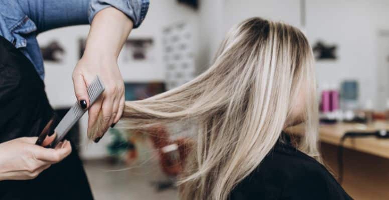 ALV-muutos 2024: infopaketti pienyrittäjälle ja kevytyrittäjälle