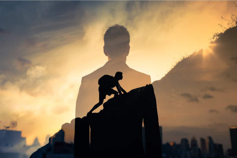 Oma yritys –  kokeneen yrittäjän kahdeksan oppia, joista tiedät onko se oikea vaihtoehto myös sinulle