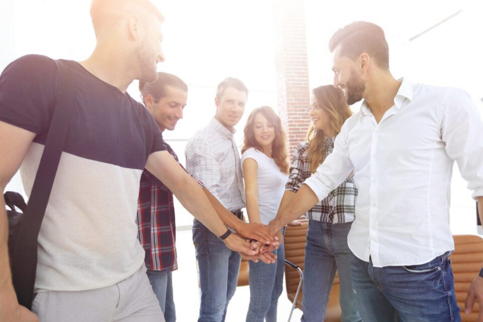 Työura koostuu nykyisin monesta urasta – sitoutuvatko nuoret enää työnantajiinsa?